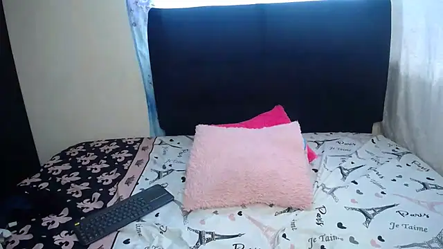 danna_martinez33 现场XXX聊天