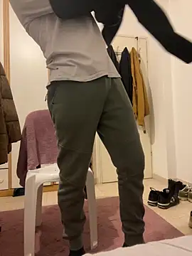 vinzpnr210 Obrolan Langsung XXX