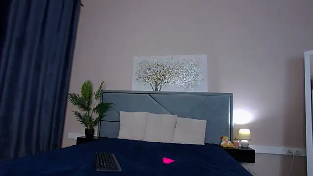 Онлайн чат XXX NicoleRosss