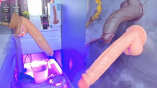 mia_cataleiya's Live XXX Chat