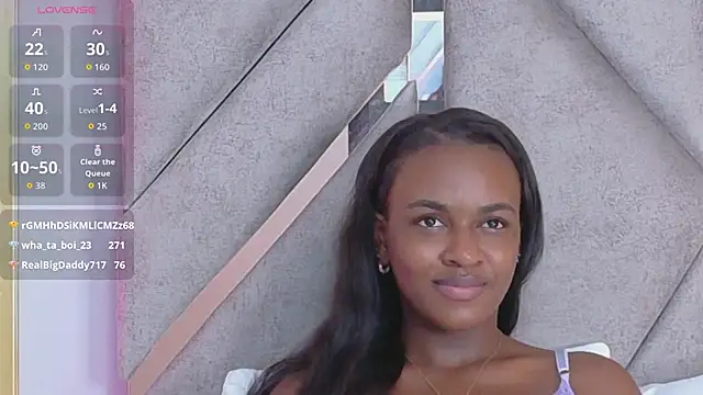 Sally-Noa 现场XXX聊天