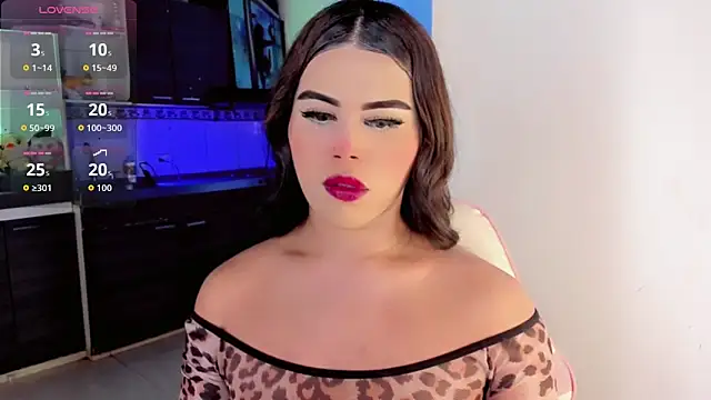 Chatroom XXX en direct de Baspolit_Snow77