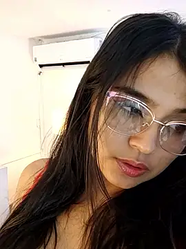 AlmaRios' Live XXX Chat