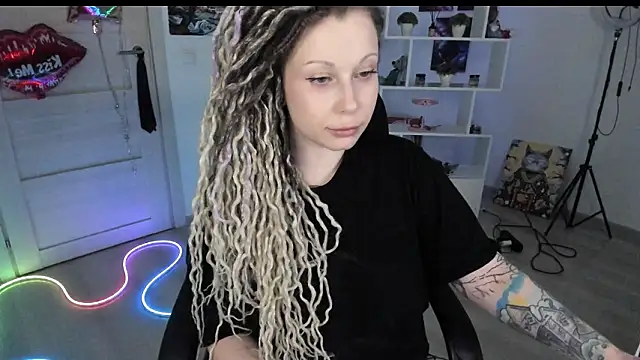 دردشة HoneySallyMoore الجنسية المباشرة