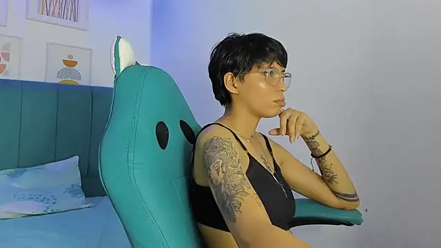 Chat XXX en directo de ivyheat3