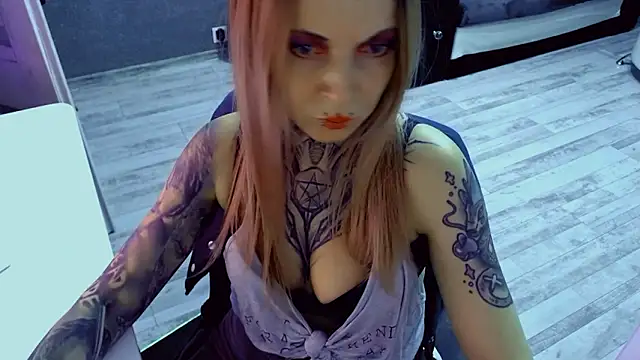 InesGold – Live XXX-chat