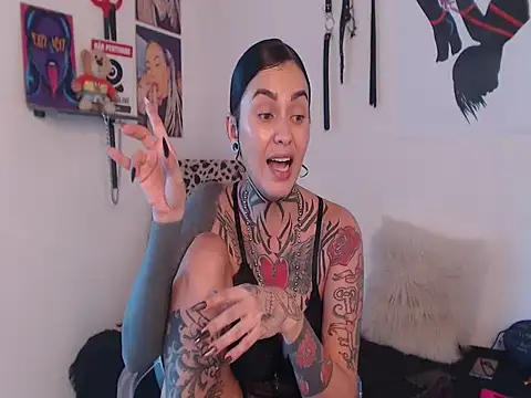 Show de Perola__May na webcam