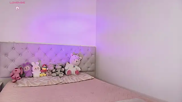 Diamond__cherry69's Live XXX Chat