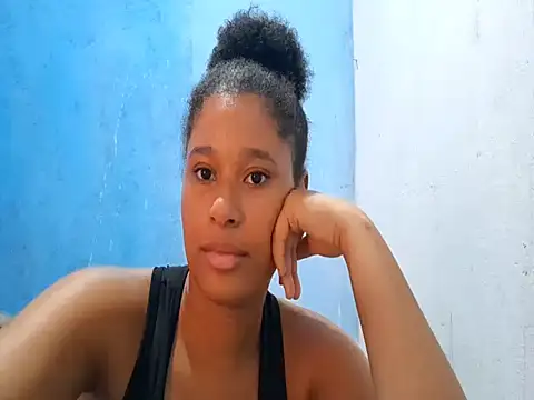 Chat +18 de MadelynStamant ao vivo