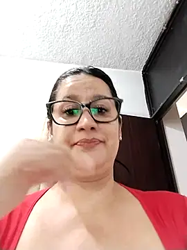 keilymadam élő XXX-chatje