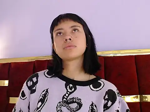 _nanah45 Adlı Modelin Canlı XXX Sohbeti