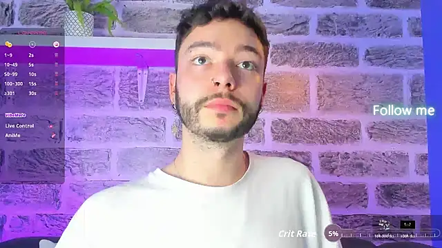 noah_ricci: онлайн-секс-чат