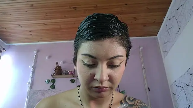 juaaanaaa – Naživo XXX chat