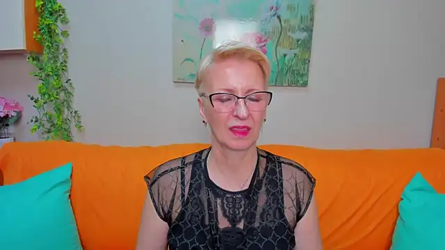 iamyourdream89 – webcam-show