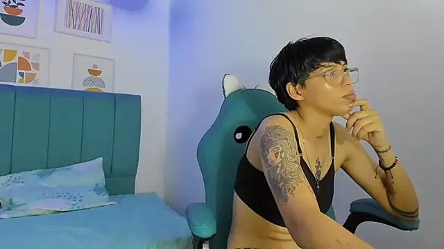 ivyheat3 Chat XXX live