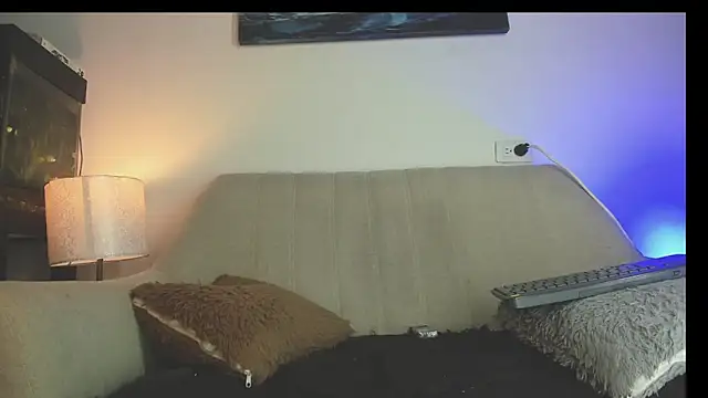 drakomilck1's Live XXX Chat