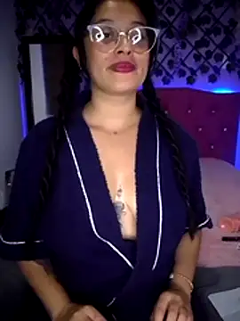 Sophie-Hot-'s Webcam Show