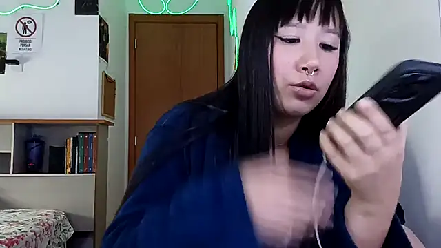 Japabaixinha: онлайн-секс-чат