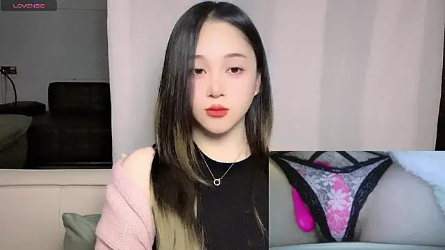 woaiqinqin live XXX chat