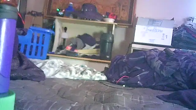 GUAPAN3S3_FIR3's Live XXX Chat