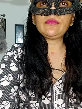 BhabhiPooja69 即時 XXX 聊天