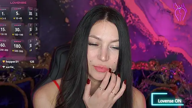 EliseVelour 即時 XXX 聊天