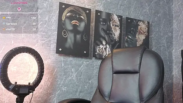 แชท XXX สดของ ivory__moon