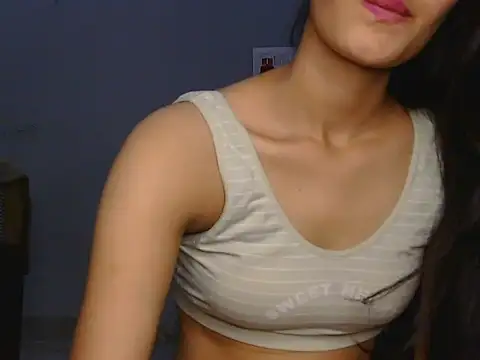 Kriti_Sano 即時 XXX 聊天