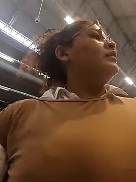 Онлайн чат XXX AdinaSkaly