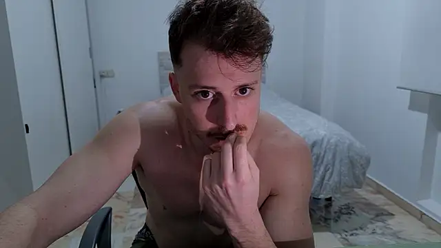 zeusoctavian1's Live XXX Chat