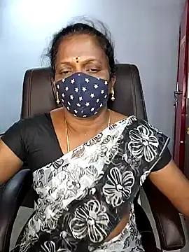 umashreetamil Adlı Modelin Web Kamerası Şovu