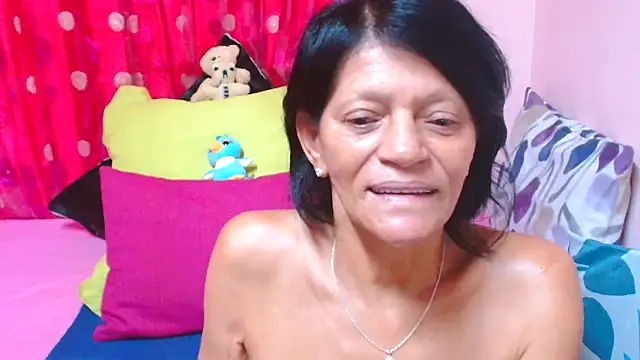 SLUTTYROXY: онлайн-секс-чат