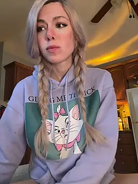 propertyofdaddy: онлайн-секс-чат