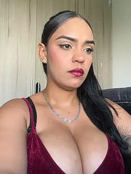 Sara-77: απευθείας συνομιλία ΧΧΧ