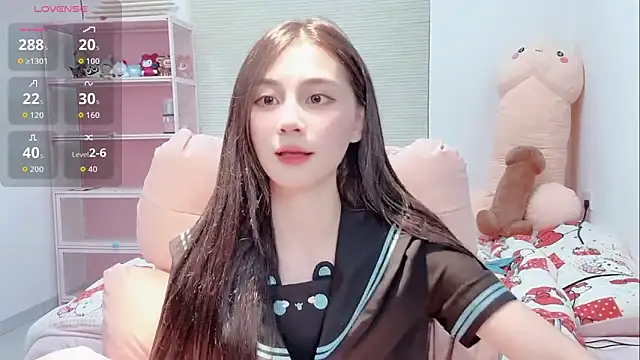 lris-Beauty's Live XXX Chat