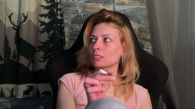 karo123421's Live XXX Chat