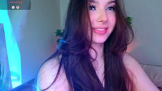 Lucy_louras 即時 XXX 聊天