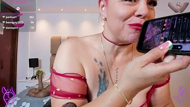 victoria_mooree's Live XXX Chat