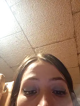 Show modela Tudiablita21 na web-kameri