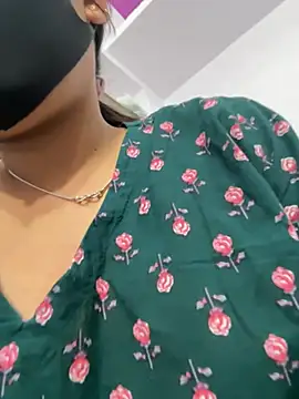 Sex_Queen_aaraya 网络视讯表演