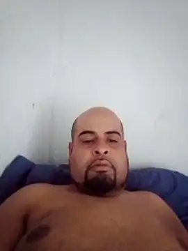 vijola1 Adlı Modelin Canlı XXX Sohbeti