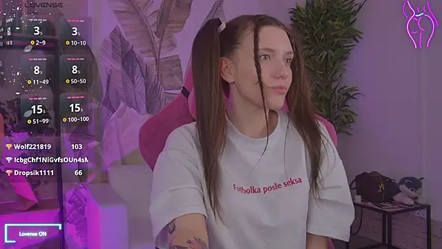 JennyDens Chat XXX live