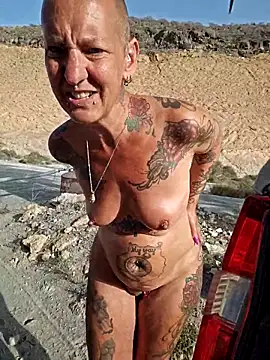 Emma_Milf25 Webcam-Show