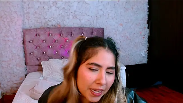 Sofiazaf_ 라이브 XXX 채팅