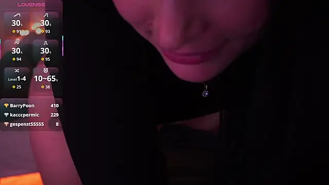 دردشة MilaSecrett الجنسية المباشرة