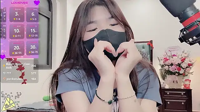 Caryln-Bun 라이브 XXX 채팅