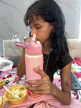 HampenSweet 라이브 XXX 채팅