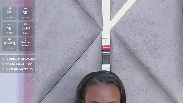 Sally-Noa's Live XXX Chat