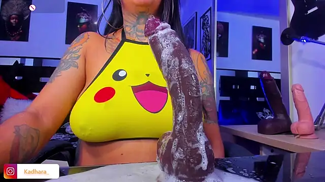 Kadarah's Live XXX Chat
