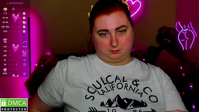 Chat +18 de Alicia_love00 ao vivo